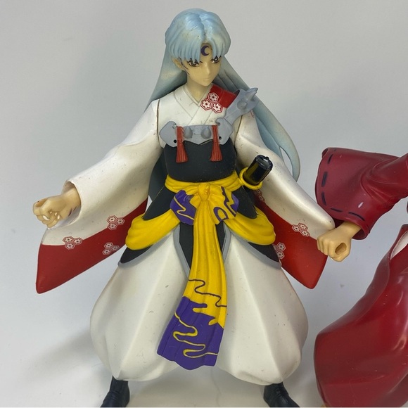 2004 Inuyasha anime figures by Toynami (Sesshomaru and Inuyasha) - Picture 2 of 11